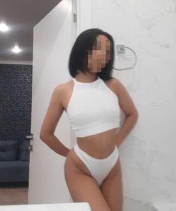 Я нежная и опытная индивидуалка 💋 Живу в Москве и моя задача - доставить тебе незабываемое удовольствие 🌹 Я креативная и открытая к новым экспериментам, всегда готова исполнить твои фантазии 💫 Мои услуги включают не только классический секс, но и эротический массаж, секс игрушки, стриптиз и многое другое 😈 У меня есть отличные отзывы от моих клиентов, которые оценили мою страсть и профессионализм 😉 В моих фото нет фальши, я настоящая и сексуальная красотка, которая готова стать твоей мечтой на время встречи 🌟 Не упускай возможность провести время со мной – ты не пожалеешь! 💕 Мазелина