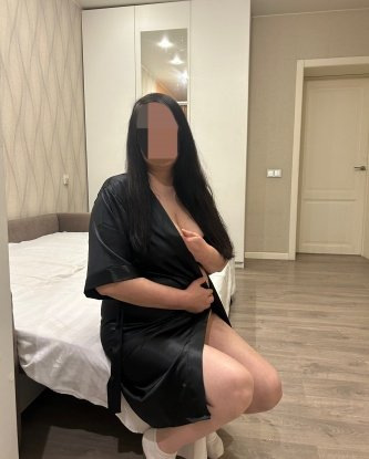 Со мной ты окунешься в мир незабываемых эмоций и наслаждений 💫.
У меня широкий спектр услуг, среди которых классический и эротический массаж, глубокий минет и страстный секс в разных позах. Также я могу исполнить все твои сокровенные фантазии – бдсм, ролевые игры, стриптиз и многое другое. 😏
Мои фото настоящие, проверено временем и отзывами моих довольных клиентов. Ты можешь полностью расслабиться со мной и отдаться наслаждению. Я знаю, как доставить удовольствие и подарить незабываемые ощущения.
Забудь обо всех проблемах и суете – я сделаю твои мечты реальностью. Встречи проходят только по предварительной договоренности и абсолютно конфиденциальны. Позвони мне, и ты узнаешь, что такое настоящее блаженство. Жду тебя в Москве! 😉 Олеша